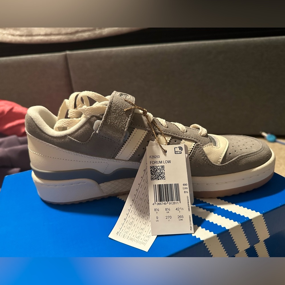 Adidas men’s sneakers brand new